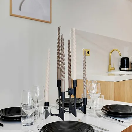 Апартаменты Sublim Center Of Montmartre